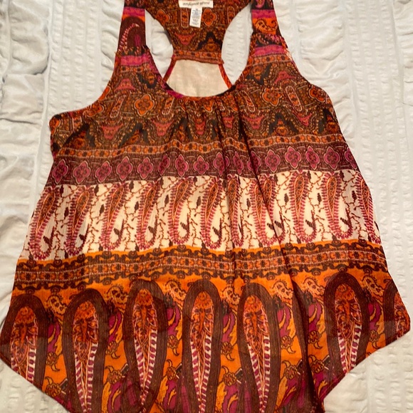 Ambiance Apparel Tank | Size M - Picture 1 of 4